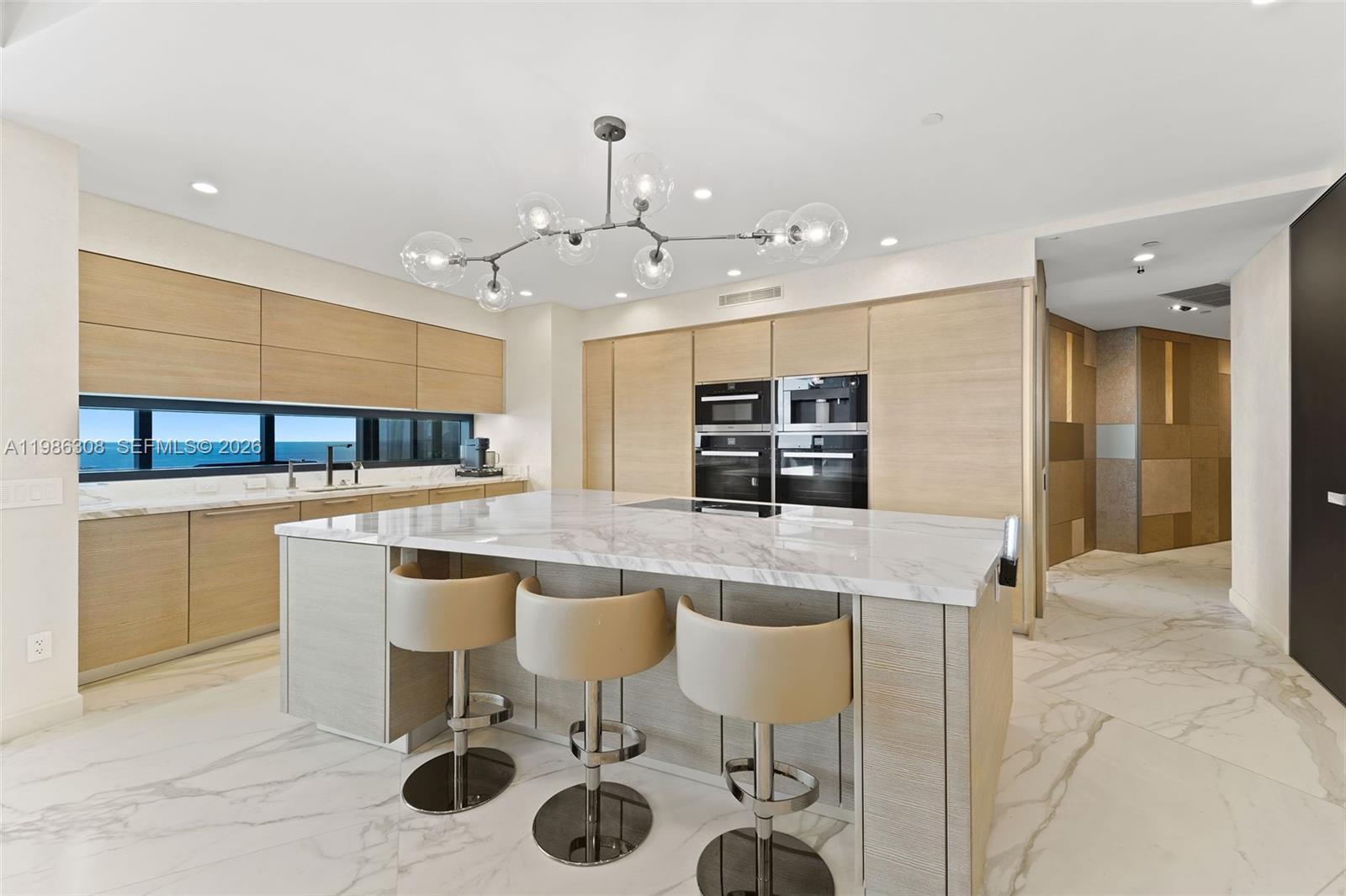 18555 COLLINS AVENUE COND - Residential Lease