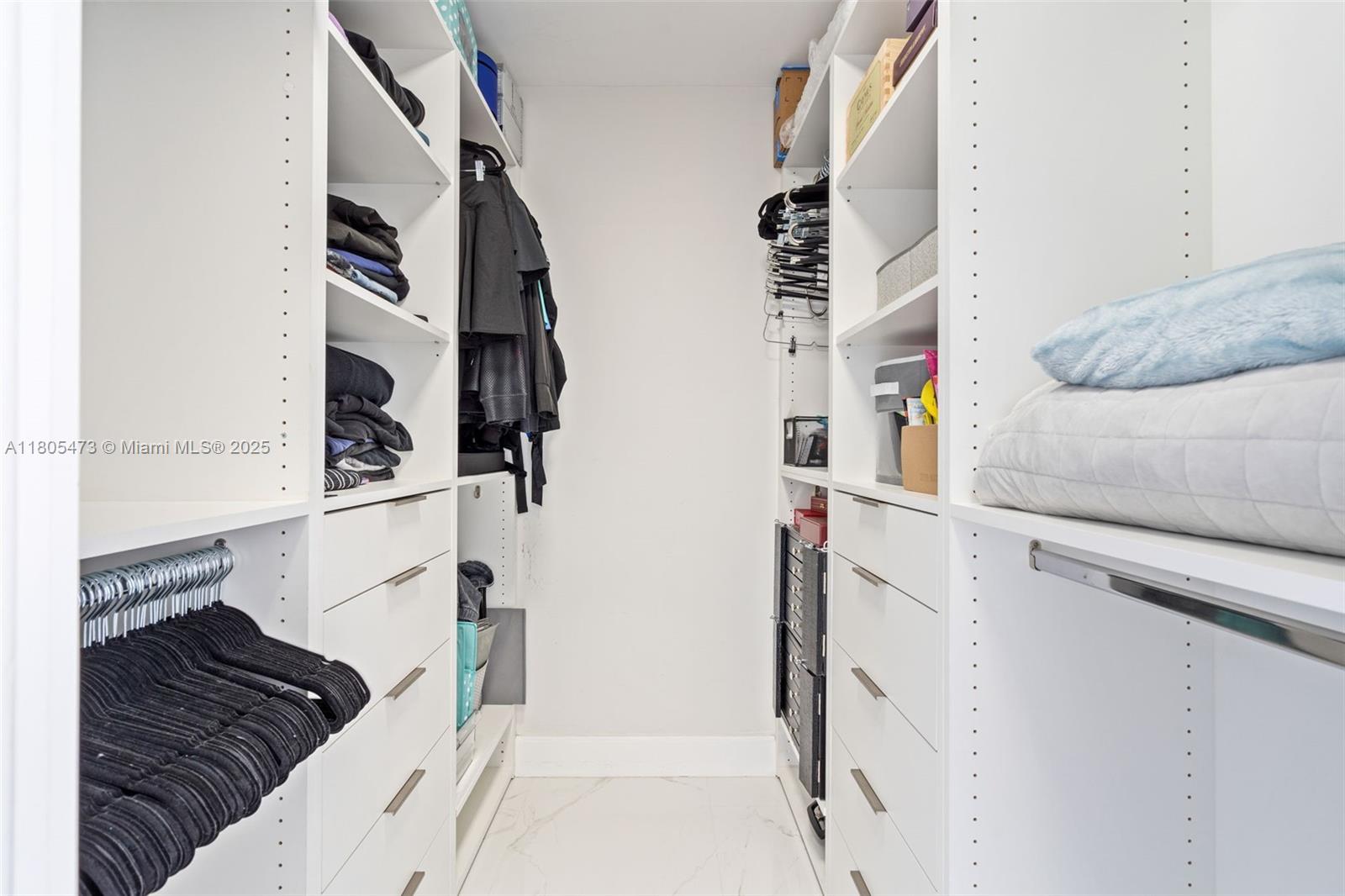 ADMIRALS PORT CONDO WEST - Residential Lease