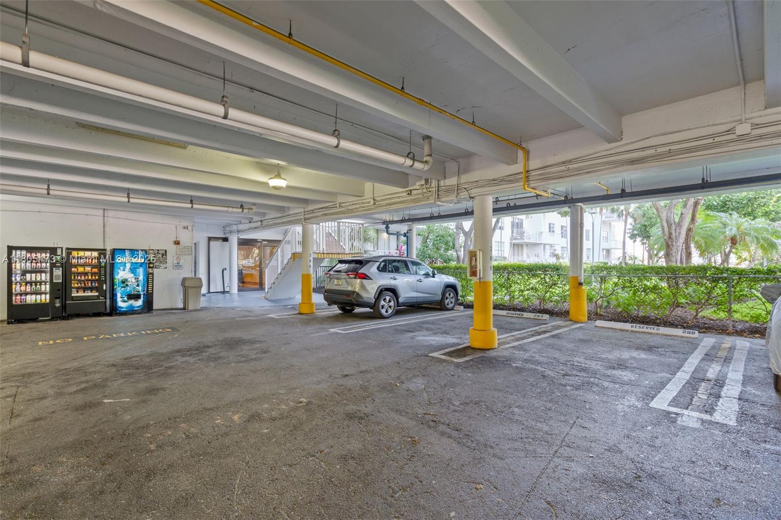 ADMIRALS PORT CONDO WEST - Residential Lease