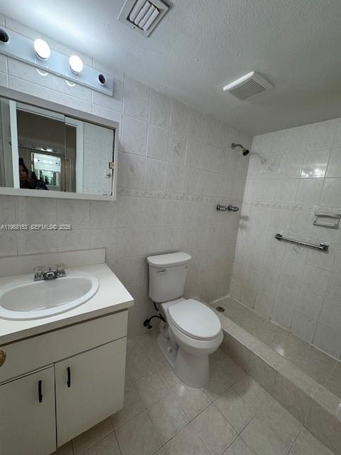 MORADA NO 2 CONDO - Residential Lease