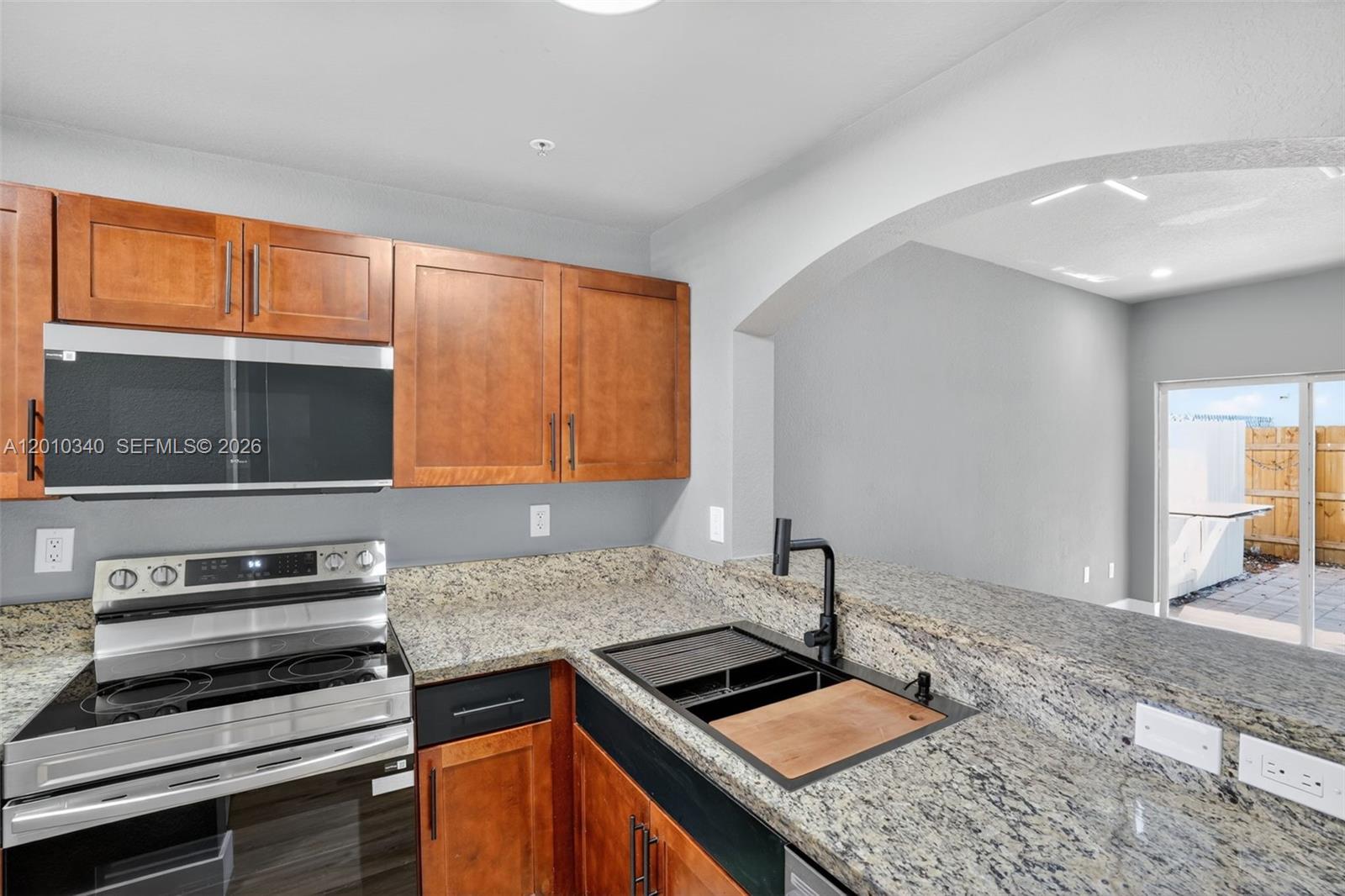 PARK PLACE AT MIDWAY COND - Residential