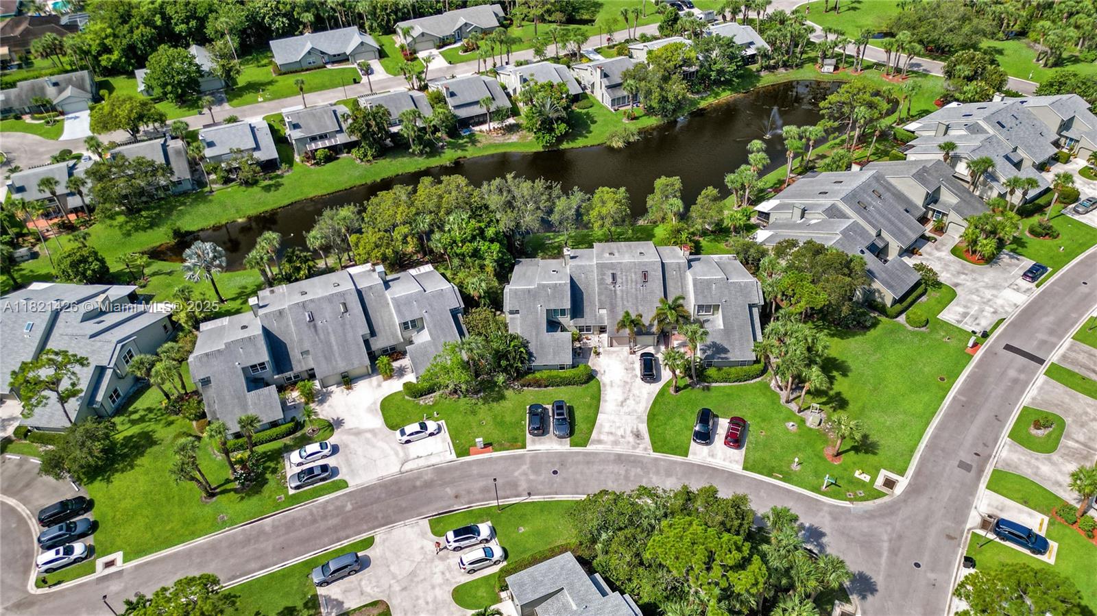 HOLLY CREEK - Residential