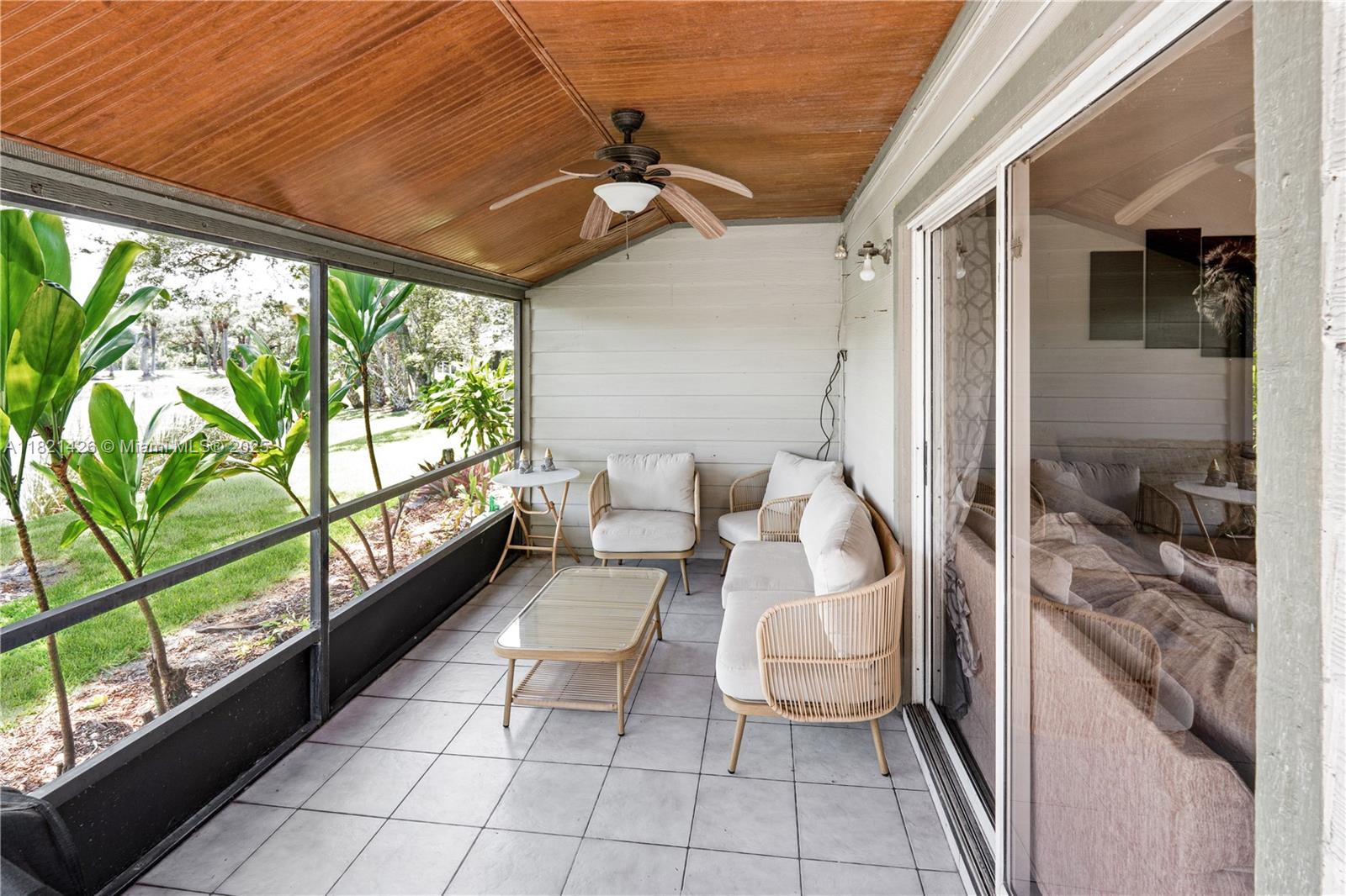 HOLLY CREEK - Residential