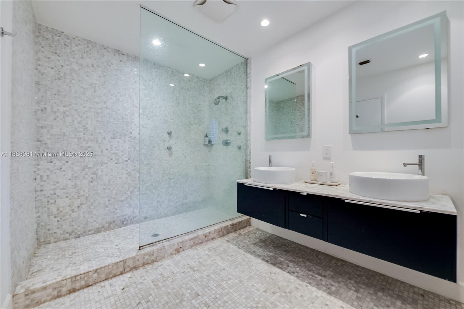 POMONA - Residential Lease