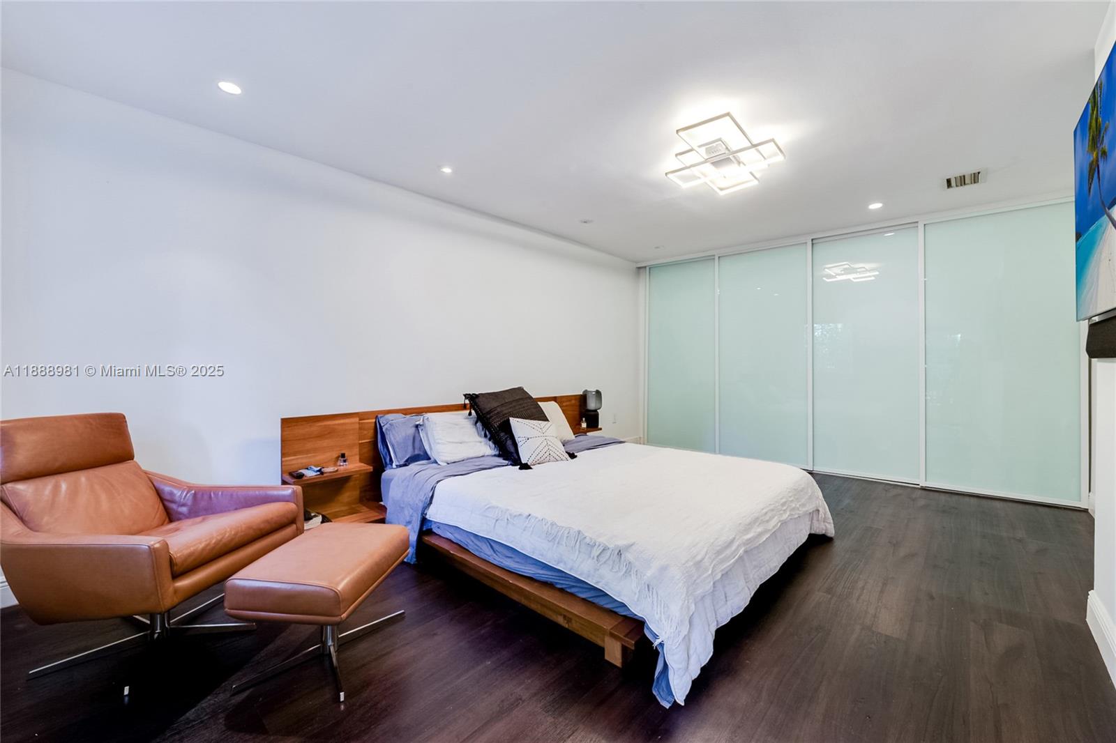 POMONA - Residential Lease