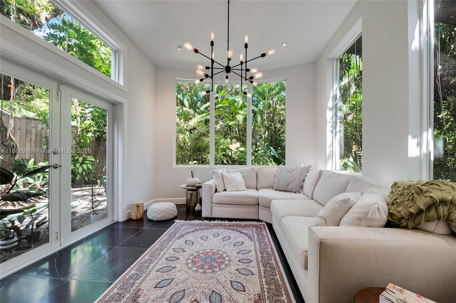 POMONA - Residential Lease