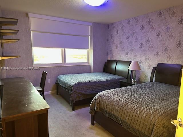 TURNBERRY ON THE GREEN CO - Residential Lease