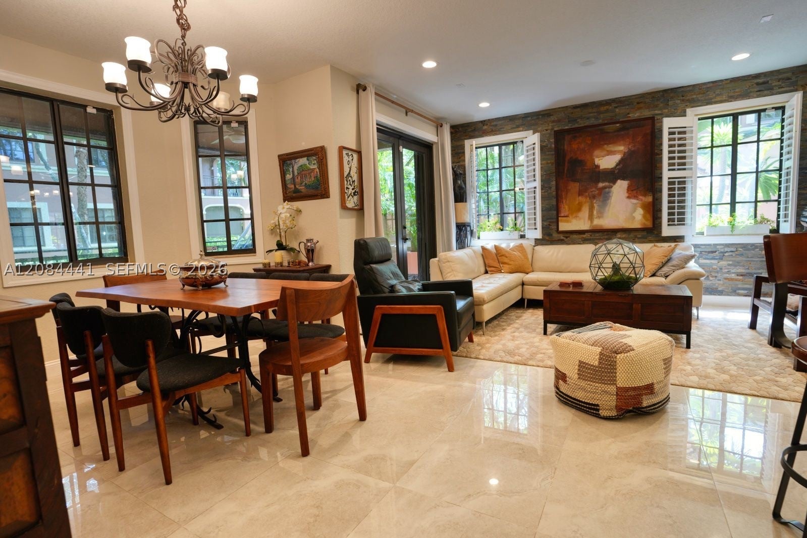 2706 Kinsington Cir 23-2