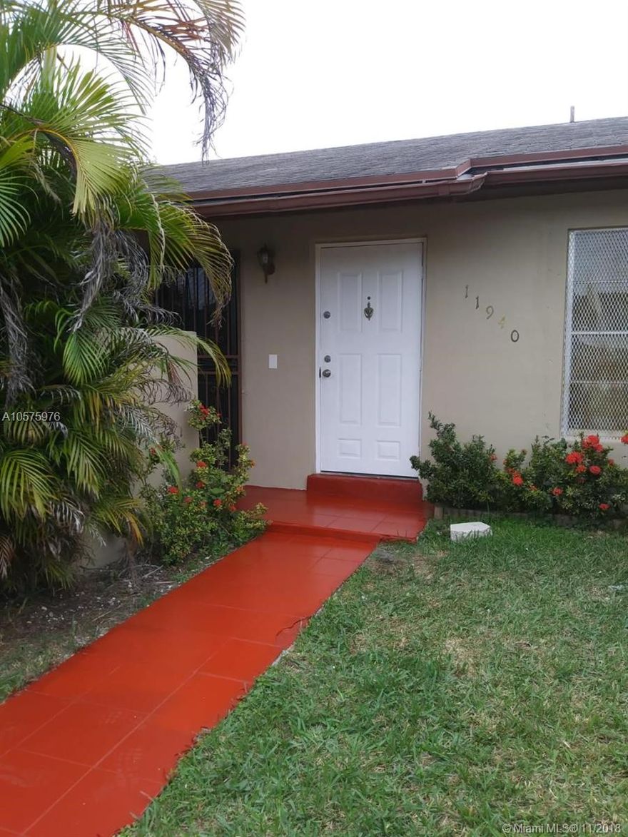 COMPLETELY REMODELED 3/1 TOWNHOUSE IN DEVON-AIRE. TILE THROUGHOUT, BRAND NEW KITCHEN WITH GRANITE COUNTERTOP, BEAUTIFUL REMODELED BATHROOM WITH GRANITE VANITY. FRESHLY PAINTED. UTILITY/STORAGE/LAUNDRY ROOM OUTSIDE. NICE PATIO. LOW ASSOCIATION FEE. VACANT, EASY TO SHOW. PLEASE FIND CORPORATE ADDENDUM IN THE ATTACHMENT.