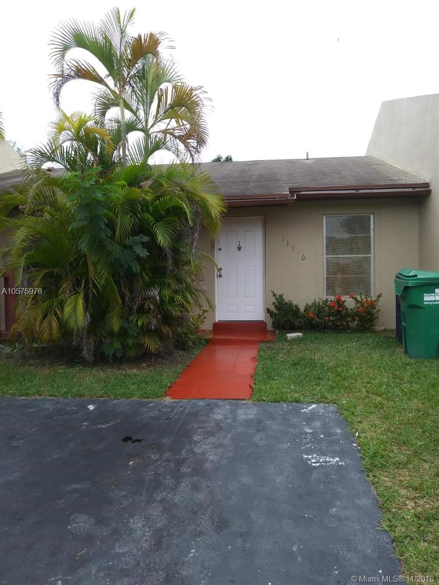 DEVON AIRE VILLAS SEC 8 - Residential