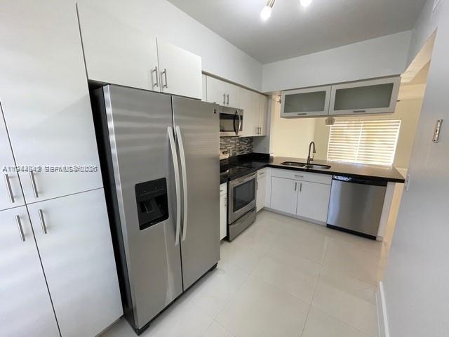 Coconuts at BONAVENTURE - Residential