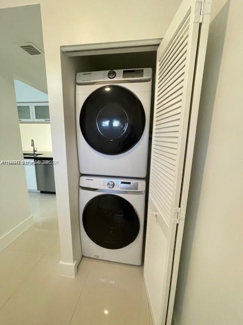 Coconuts at BONAVENTURE - Residential