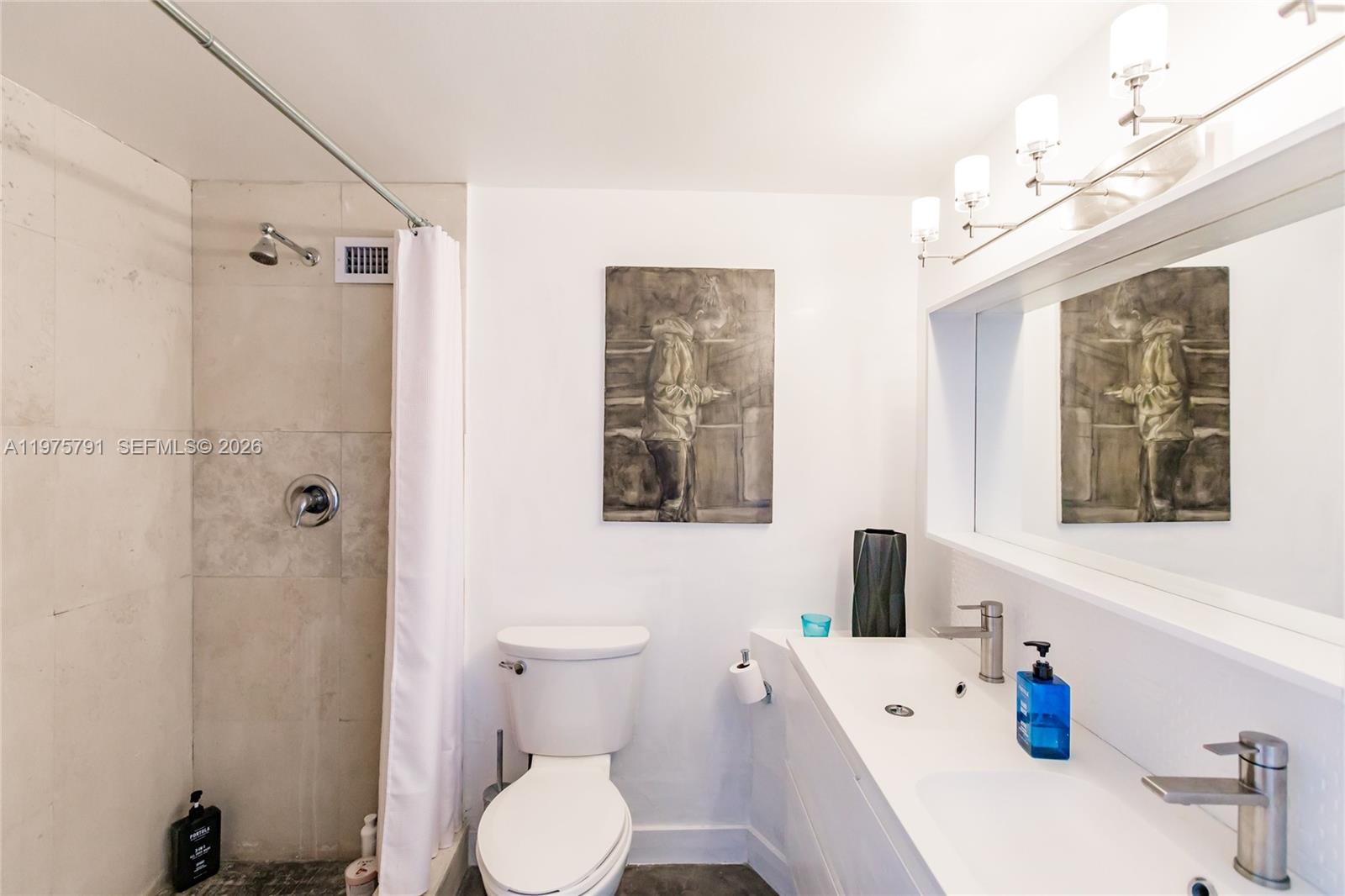 MIRADOR 1000 CONDO - Residential Lease