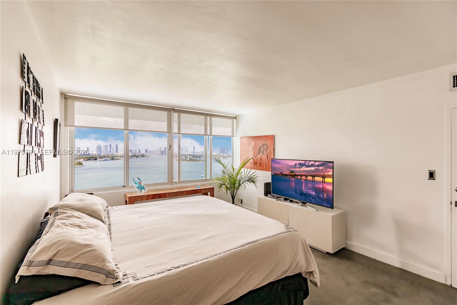 MIRADOR 1000 CONDO - Residential Lease