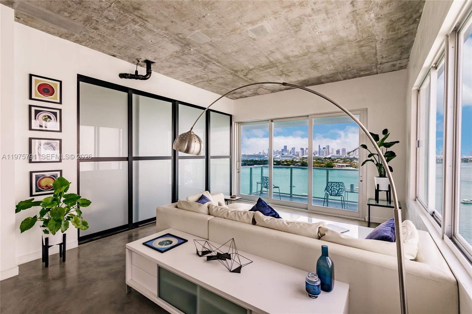 1000 West Avenue Penthouse 11