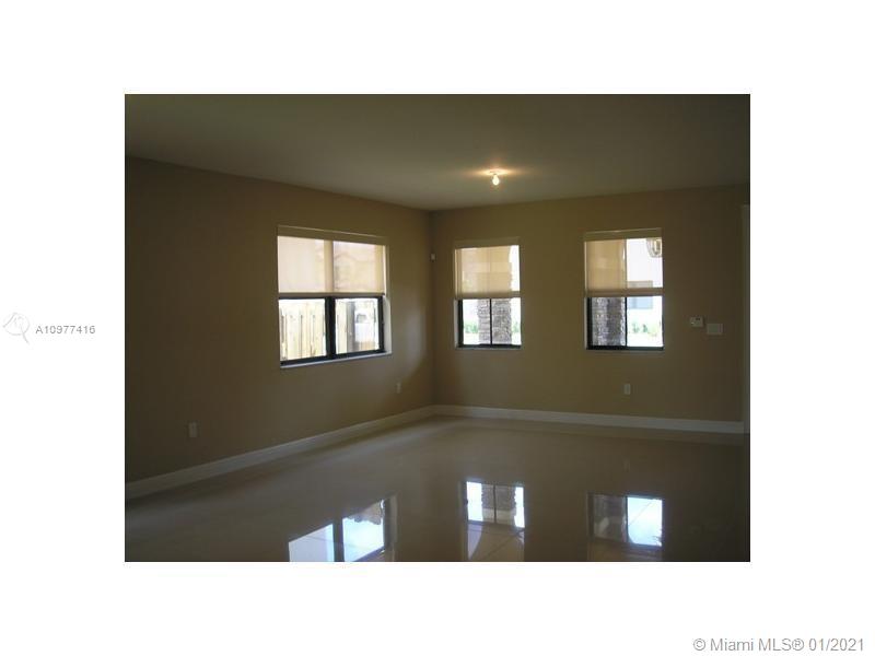 DORAL BREEZE - Residential Lease