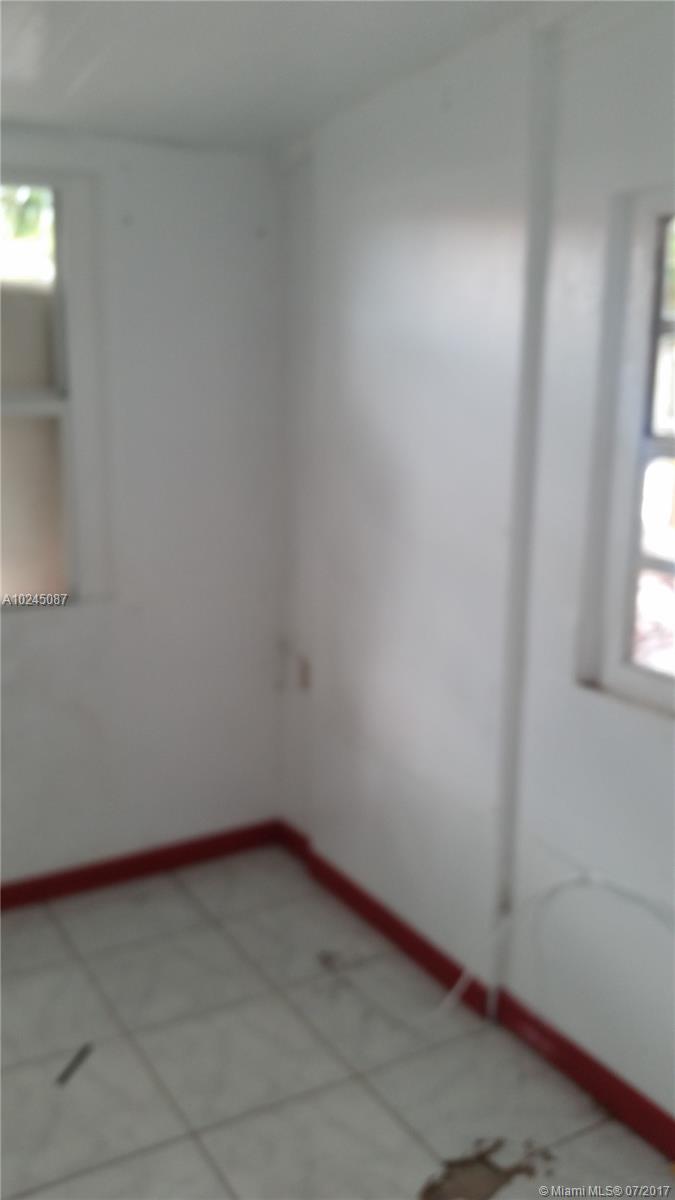 WESTLAWN - Residential