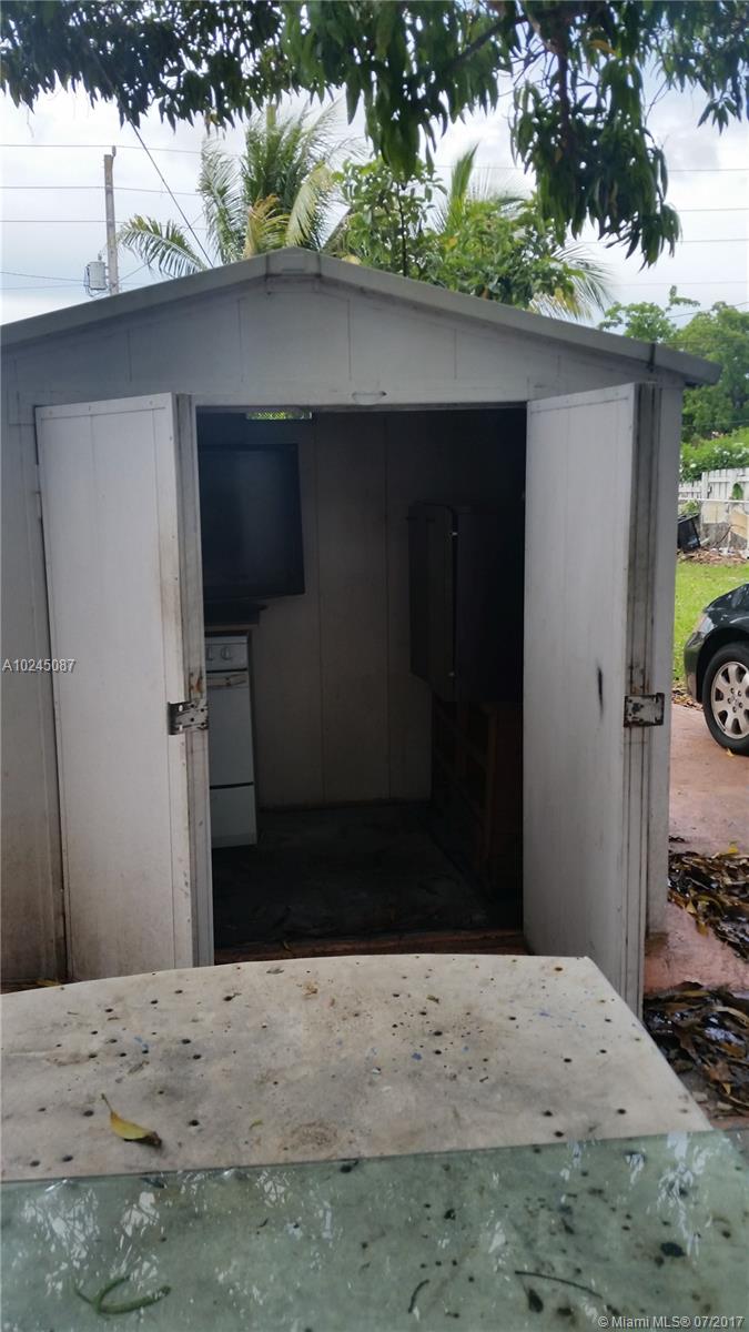 WESTLAWN - Residential