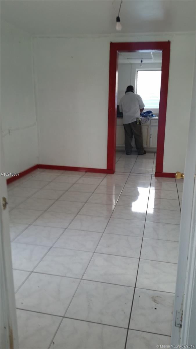 WESTLAWN - Residential