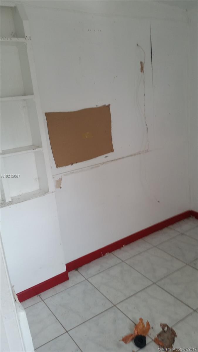 WESTLAWN - Residential