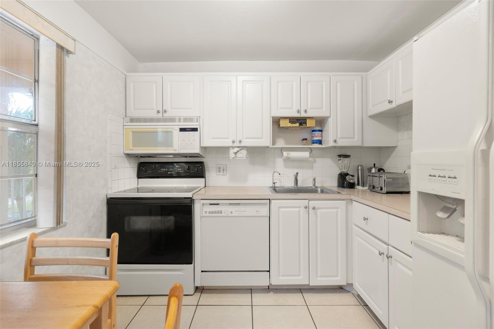 1040 Country Club Dr 309