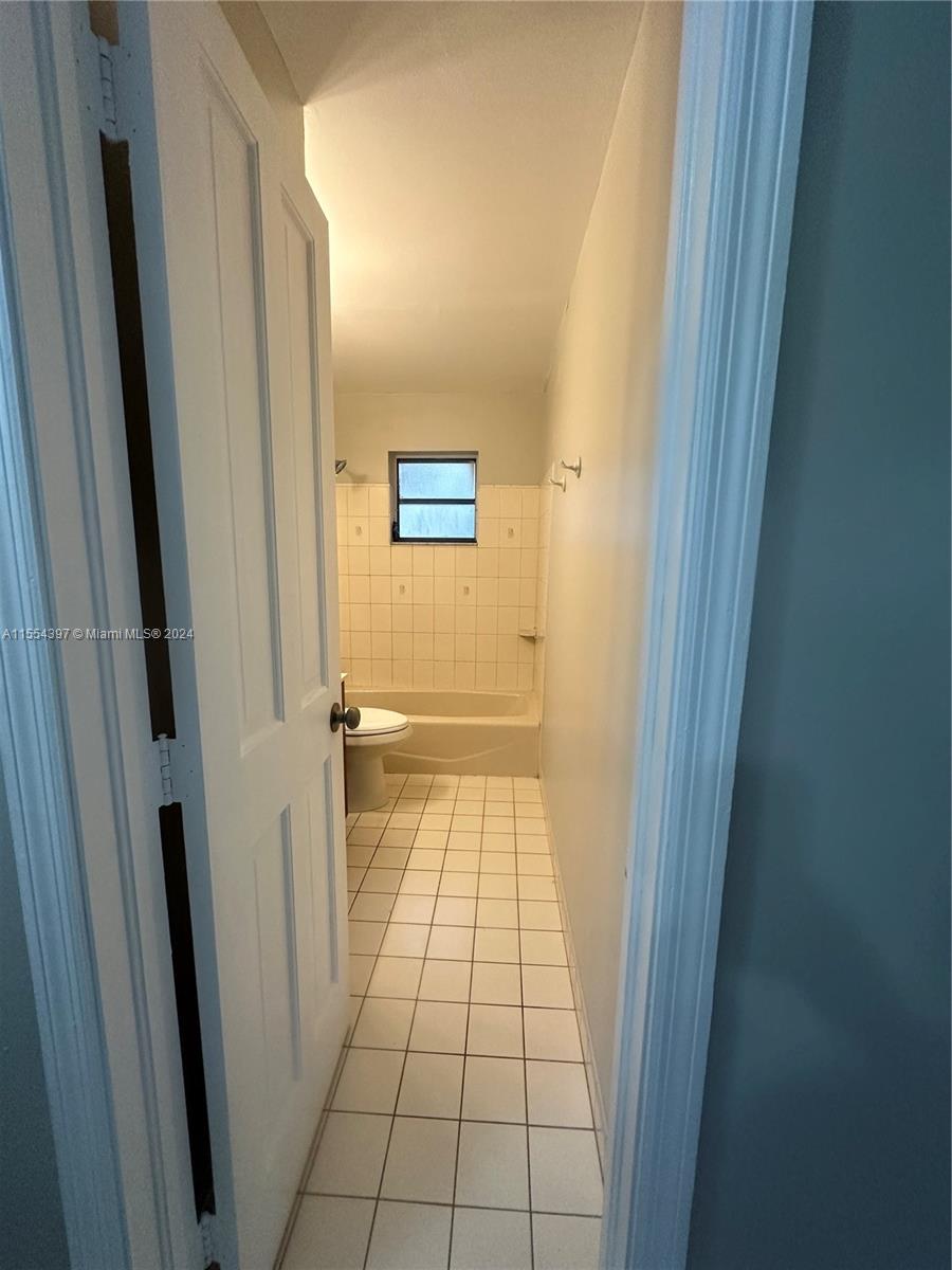 ALFIE MANOR - Residential Lease