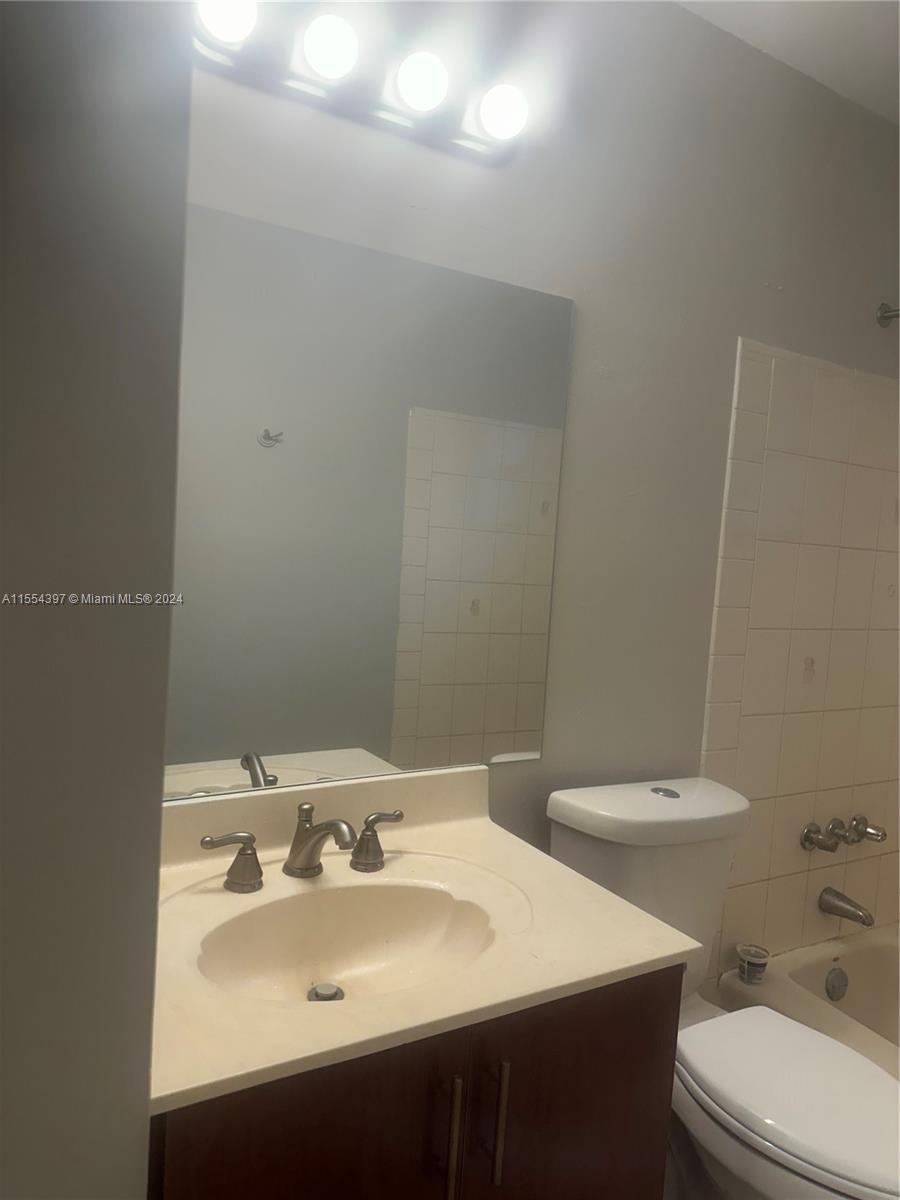 ALFIE MANOR - Residential Lease