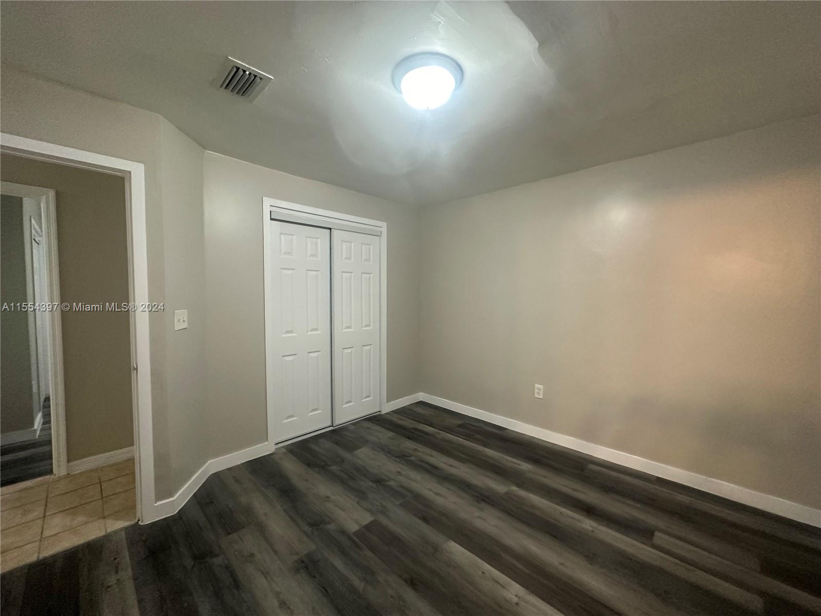 ALFIE MANOR - Residential Lease