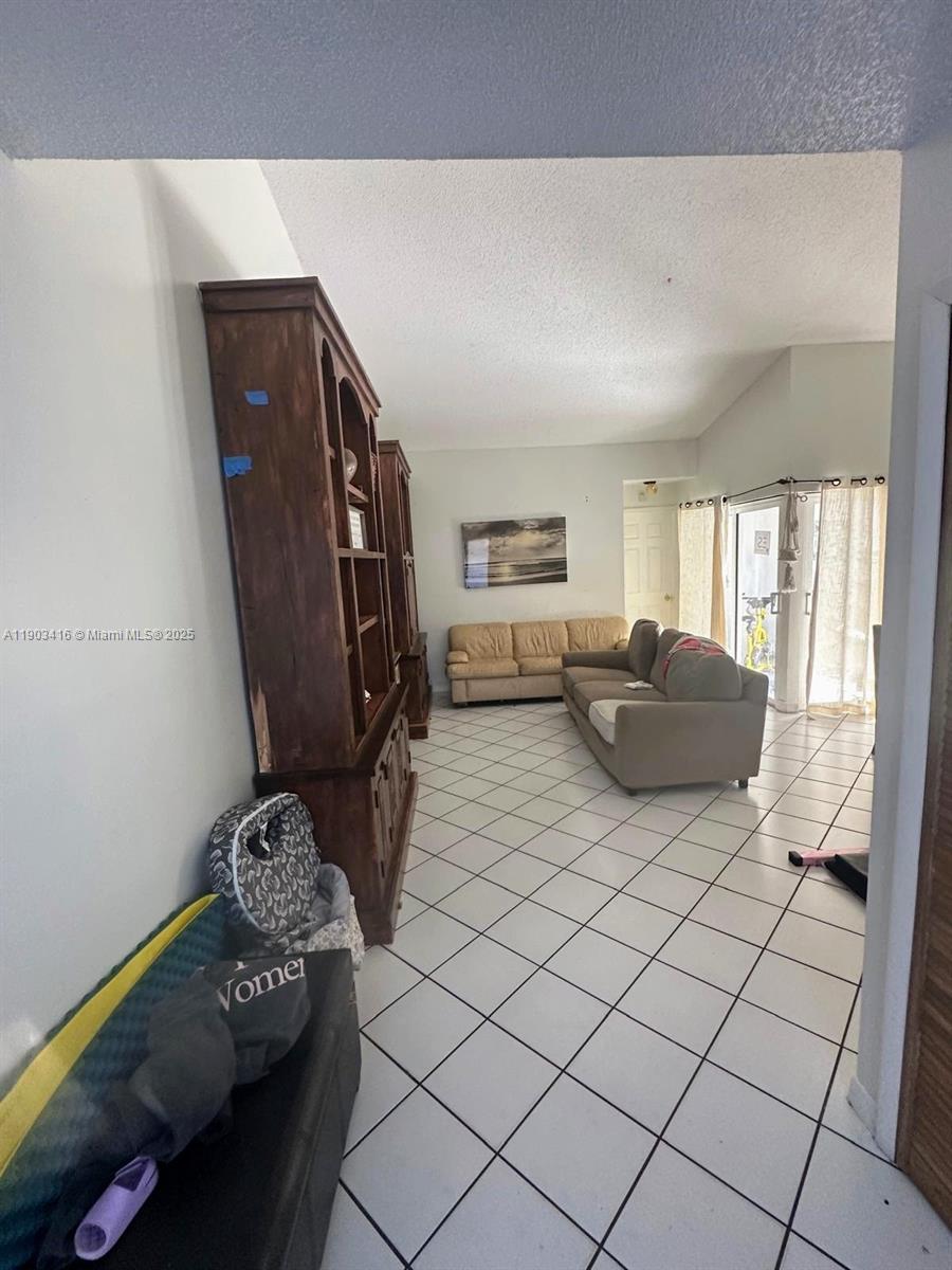 FAIRVIEW HOMES - Residential