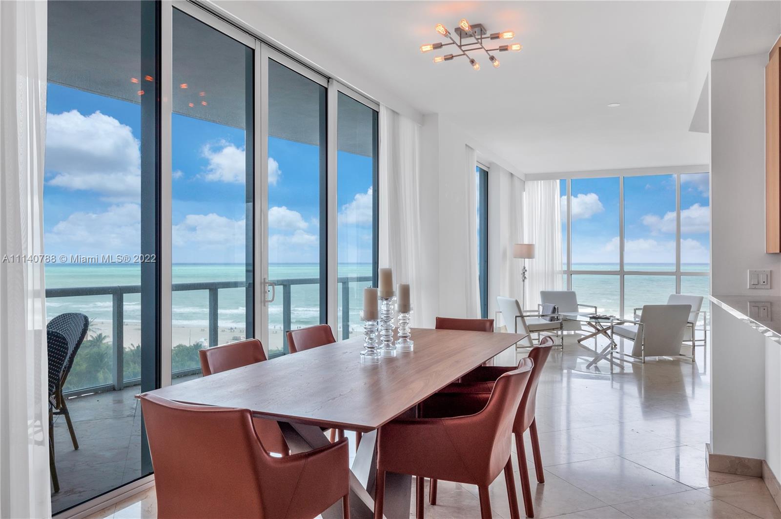 CONTINUUM ON SOUTH BEACH - Residential