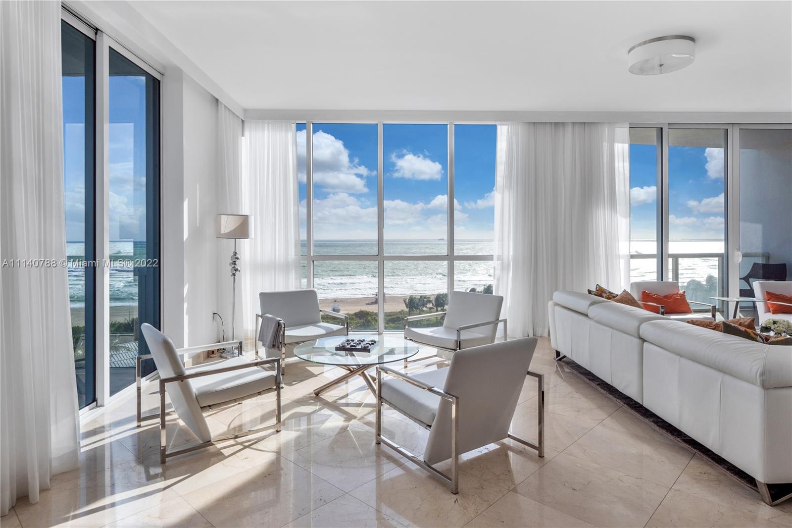 CONTINUUM ON SOUTH BEACH - Residential