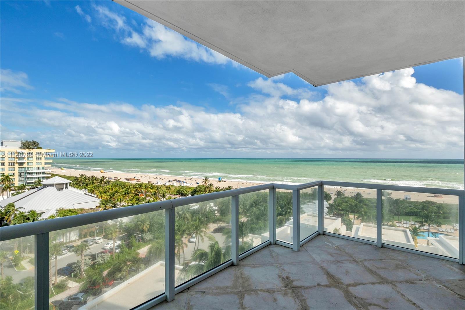 CONTINUUM ON SOUTH BEACH - Residential