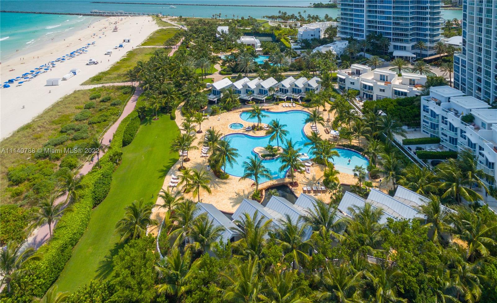 CONTINUUM ON SOUTH BEACH - Residential