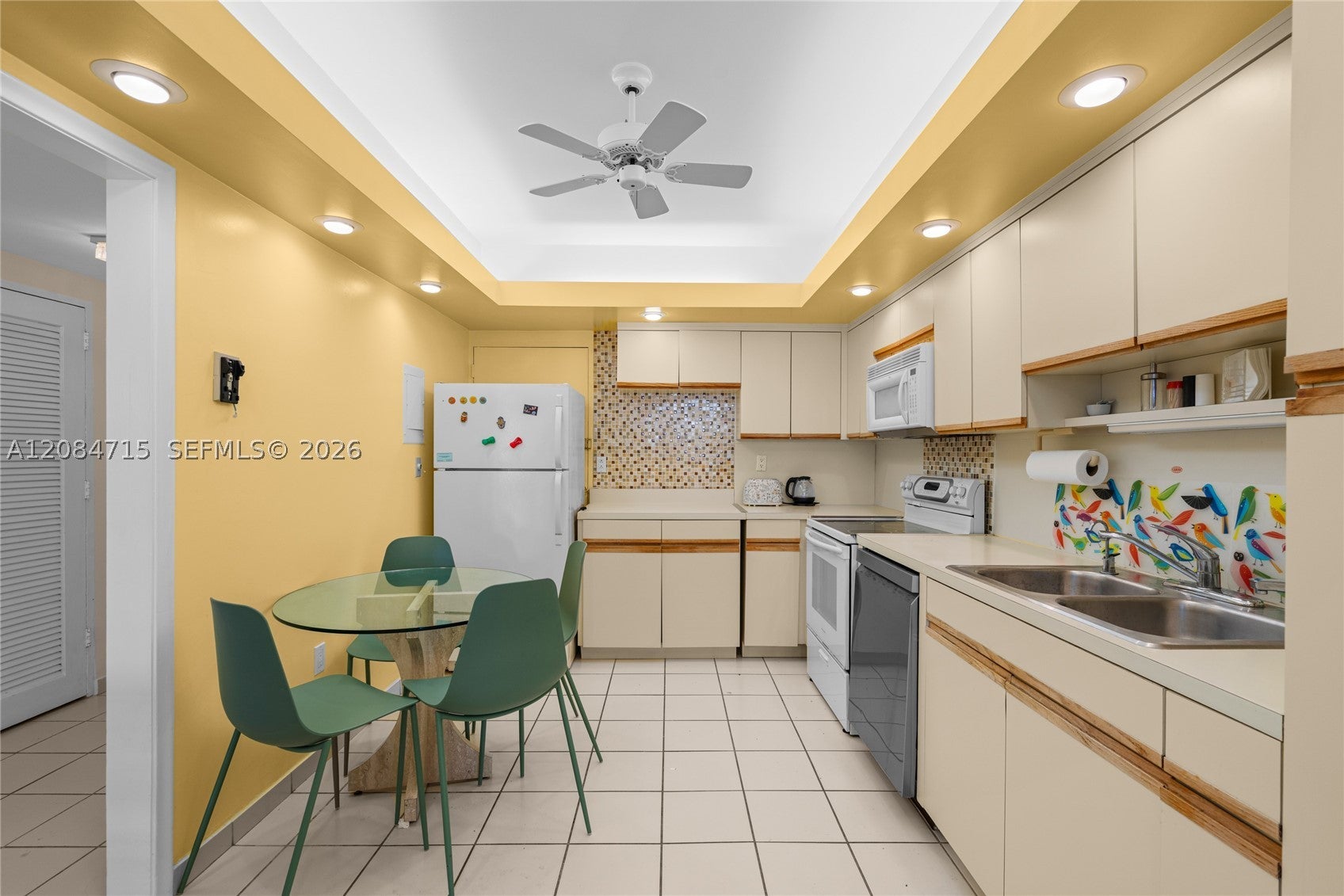 5001 Collins Ave 15G