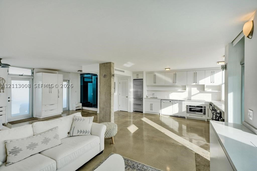 301 Ocean Dr
