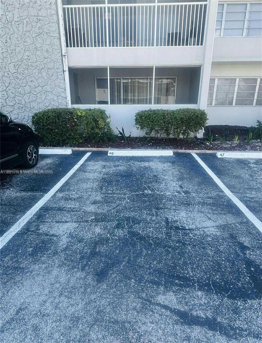 THIRD GULFSTREAM GARDEN - Residential Lease