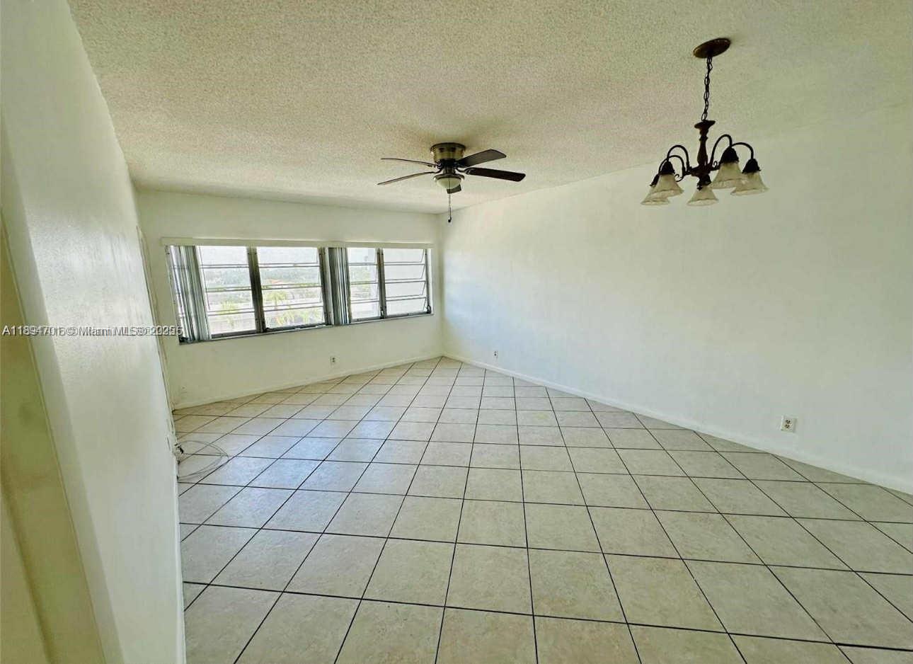 THIRD GULFSTREAM GARDEN - Residential Lease