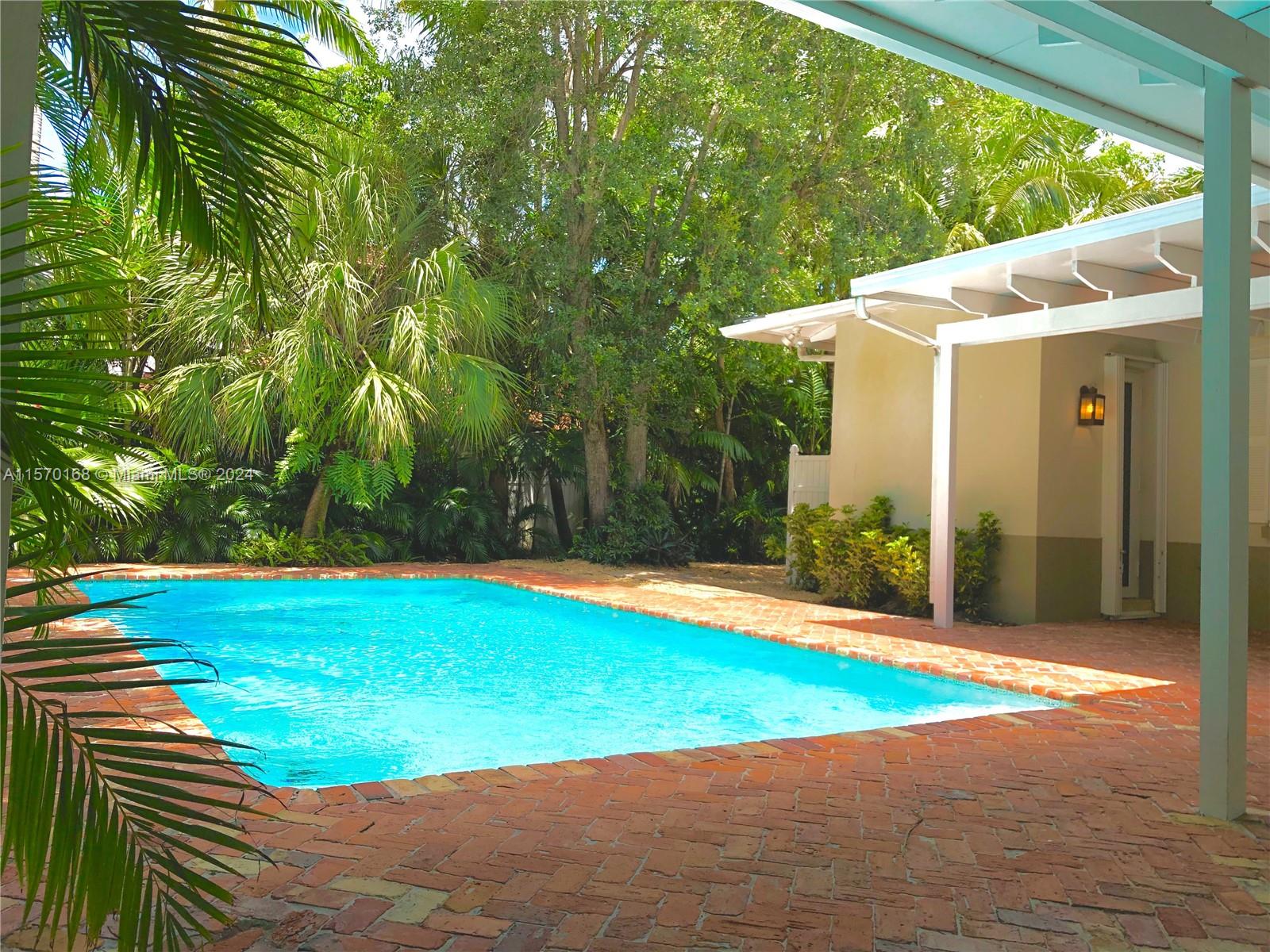 PALM MIAMI HEIGHTS REV - Residential