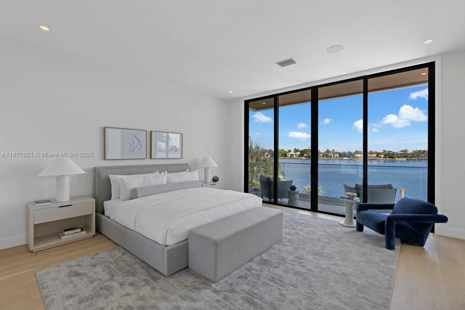 BISCAYNE BEACH-2ND ADDN - Residential