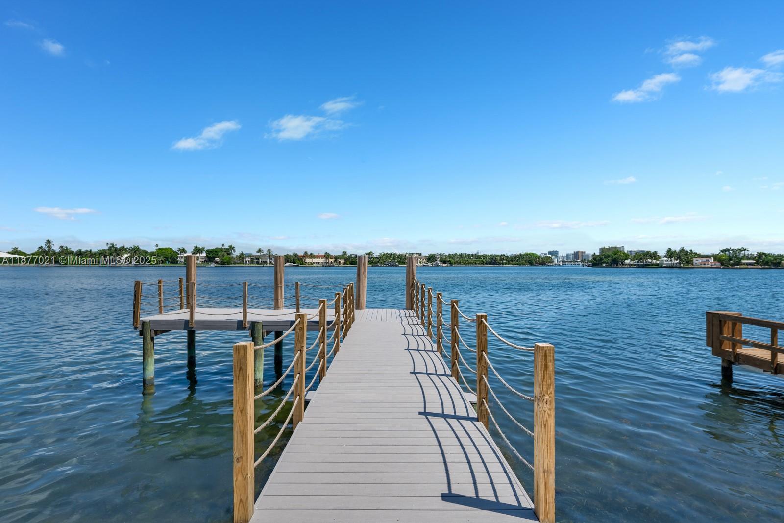 BISCAYNE BEACH-2ND ADDN - Residential