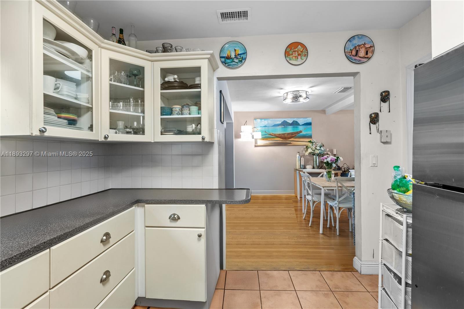 CORAL GABLES GRANADA SEC - Residential
