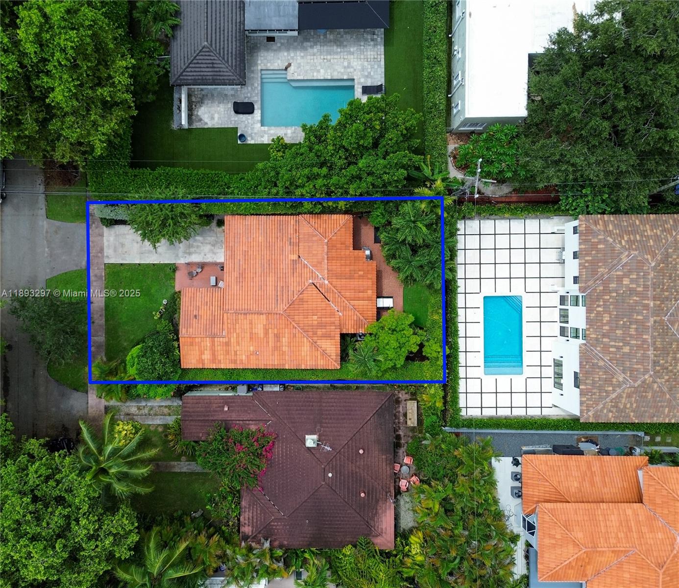 CORAL GABLES GRANADA SEC - Residential