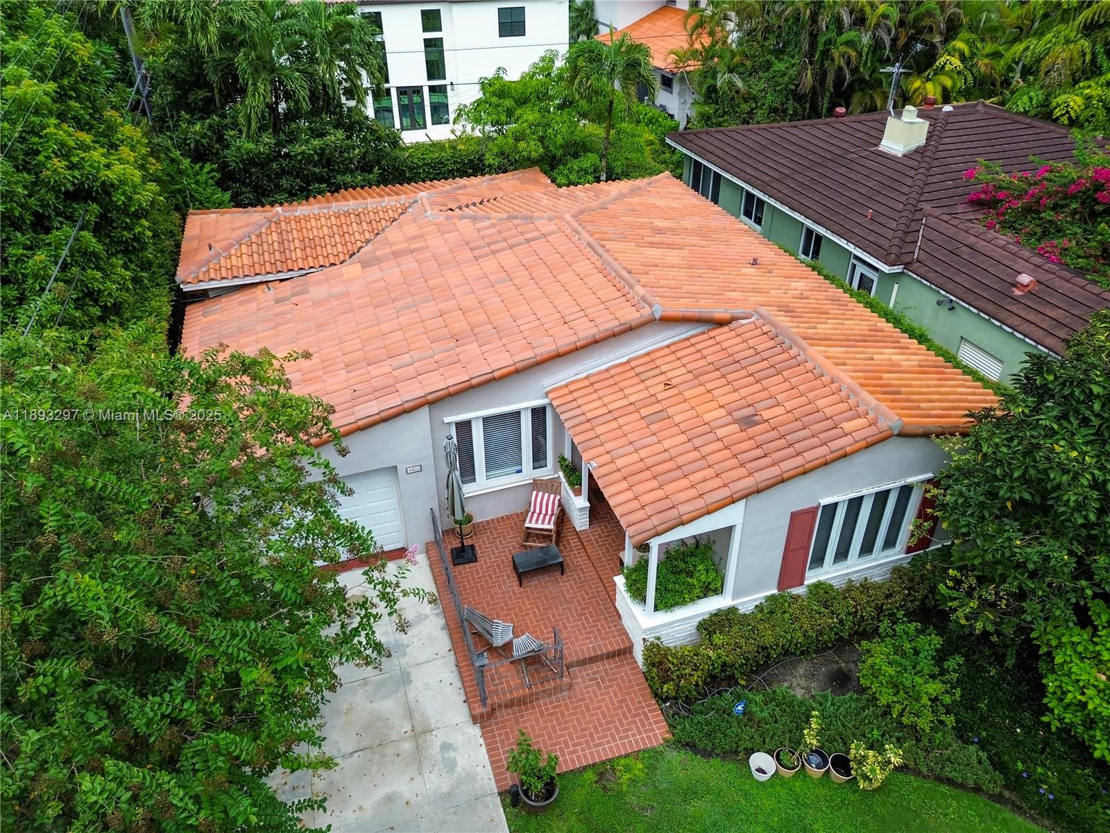 CORAL GABLES GRANADA SEC - Residential