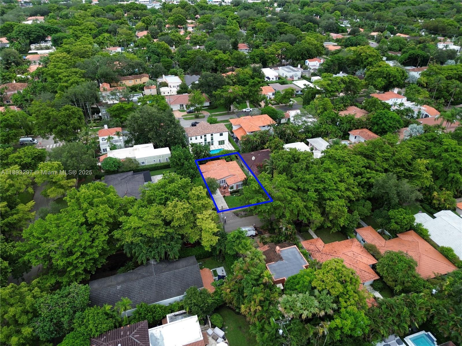 CORAL GABLES GRANADA SEC - Residential