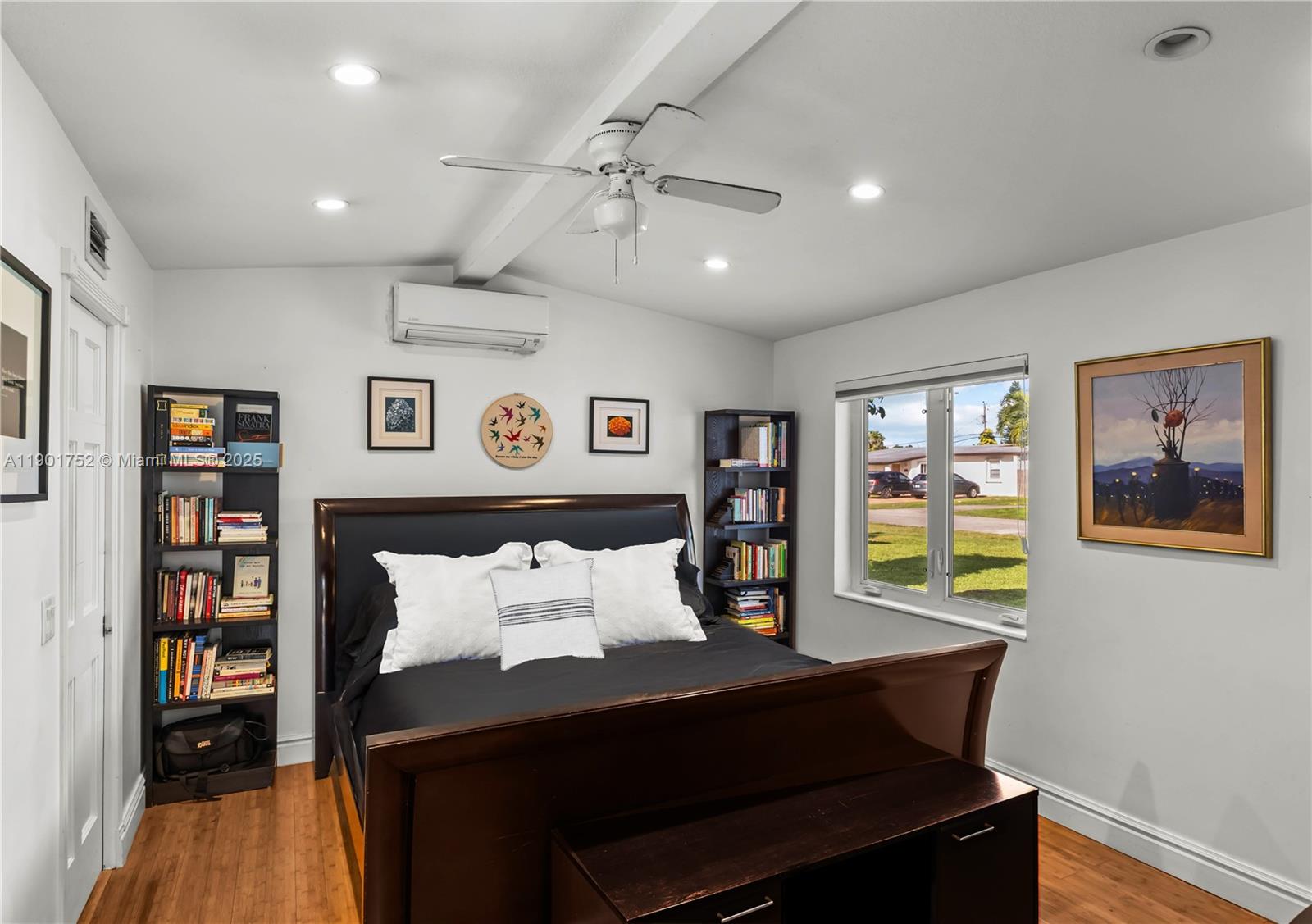 TROPICAL GARDENS ESTATES - Residential