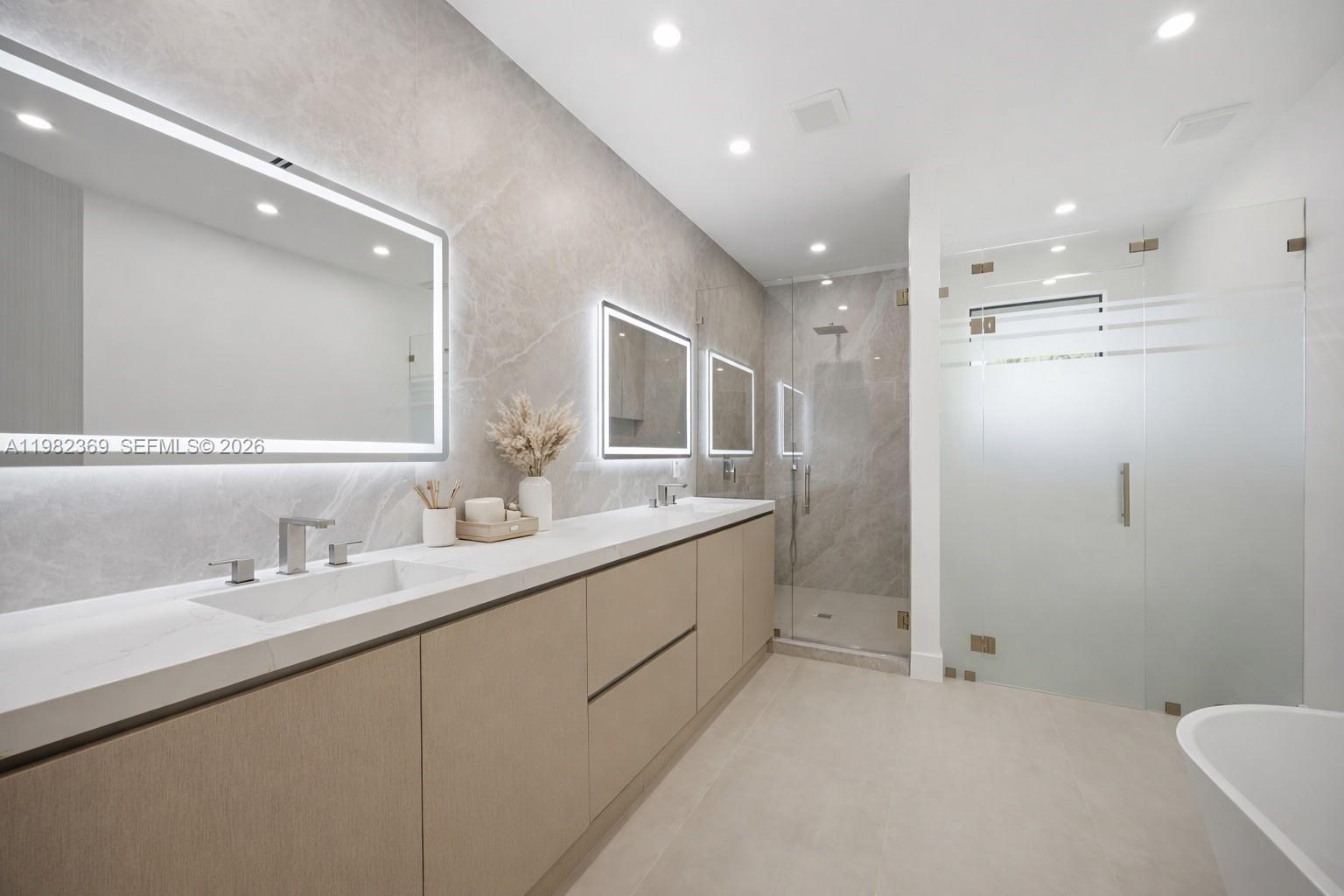 HOLIDAY HEIGHTS - Residential Lease