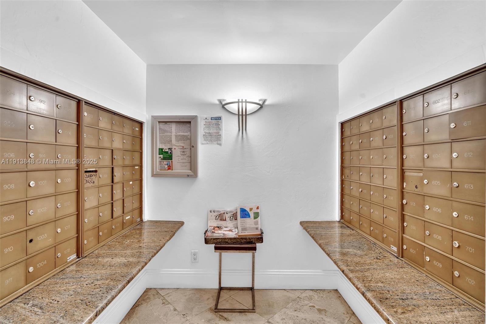 CARLISLE ON THE OCEAN CON - Residential Lease