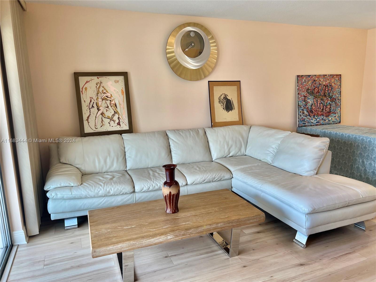 MEADOWBROOK TOWERS CONDO - Residential