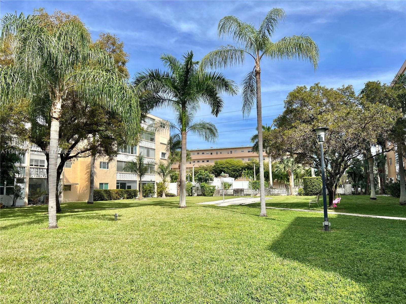 MEADOWBROOK TOWERS CONDO - Residential