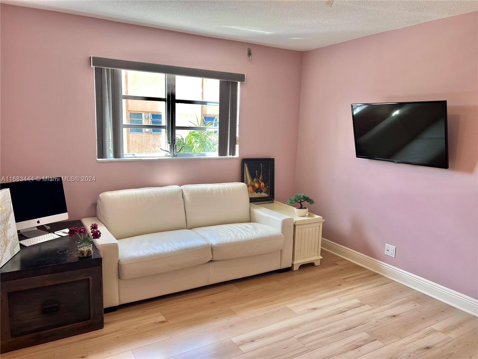 MEADOWBROOK TOWERS CONDO - Residential